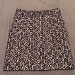 Lace flower pencil skirt